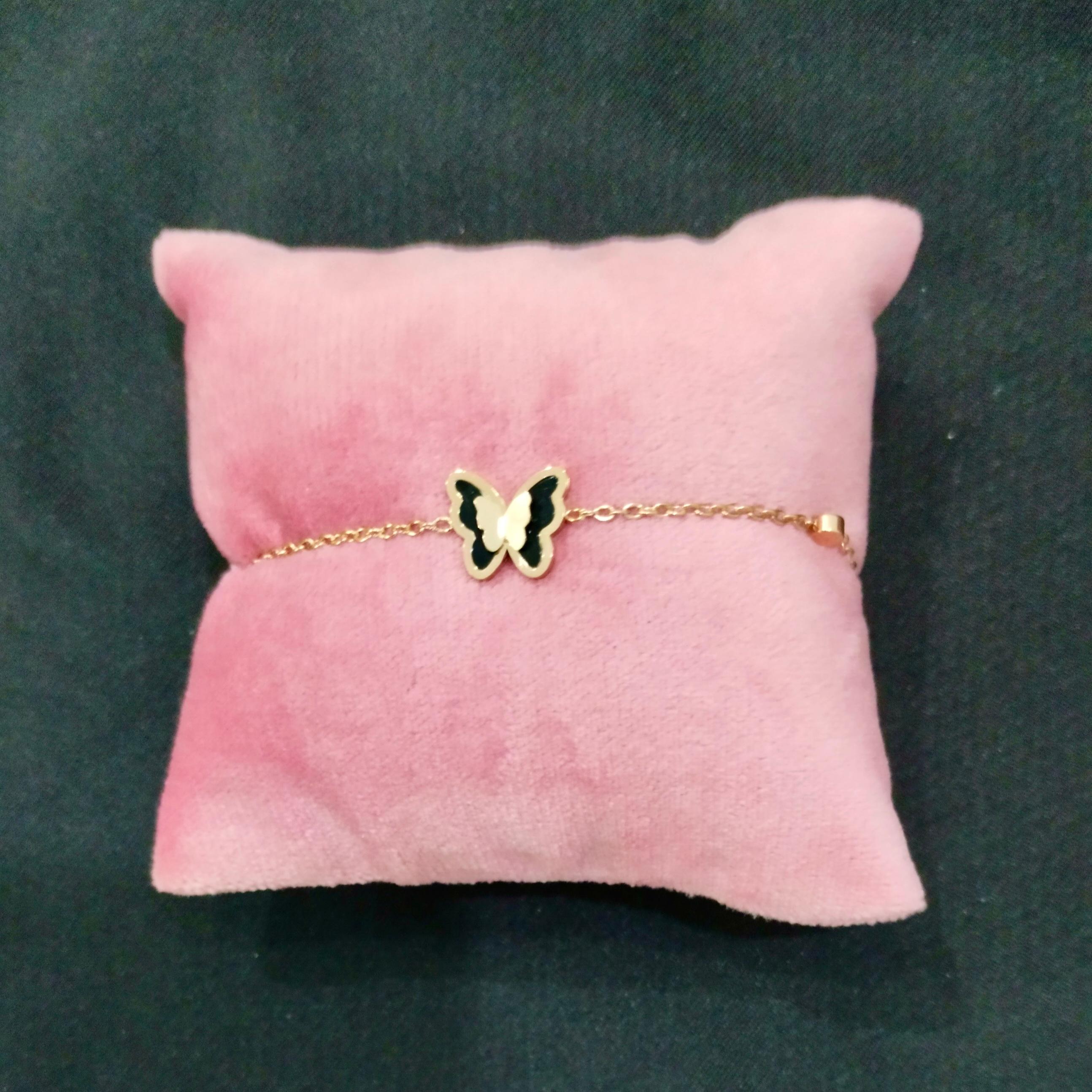 Gold Butterfly’s Chain Bracelet - Image 1
