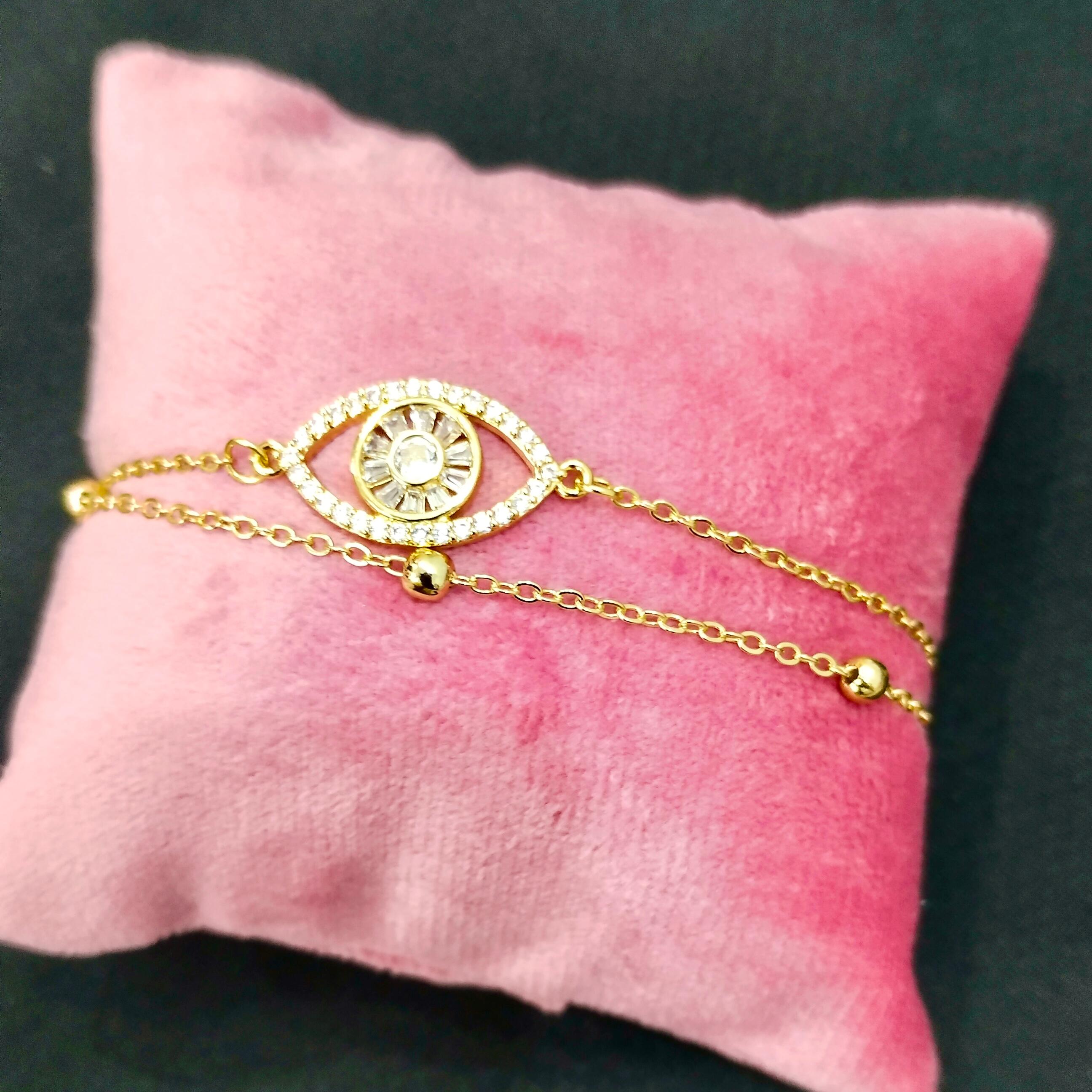 Gold Evil Eyes Bracelet - Image 1