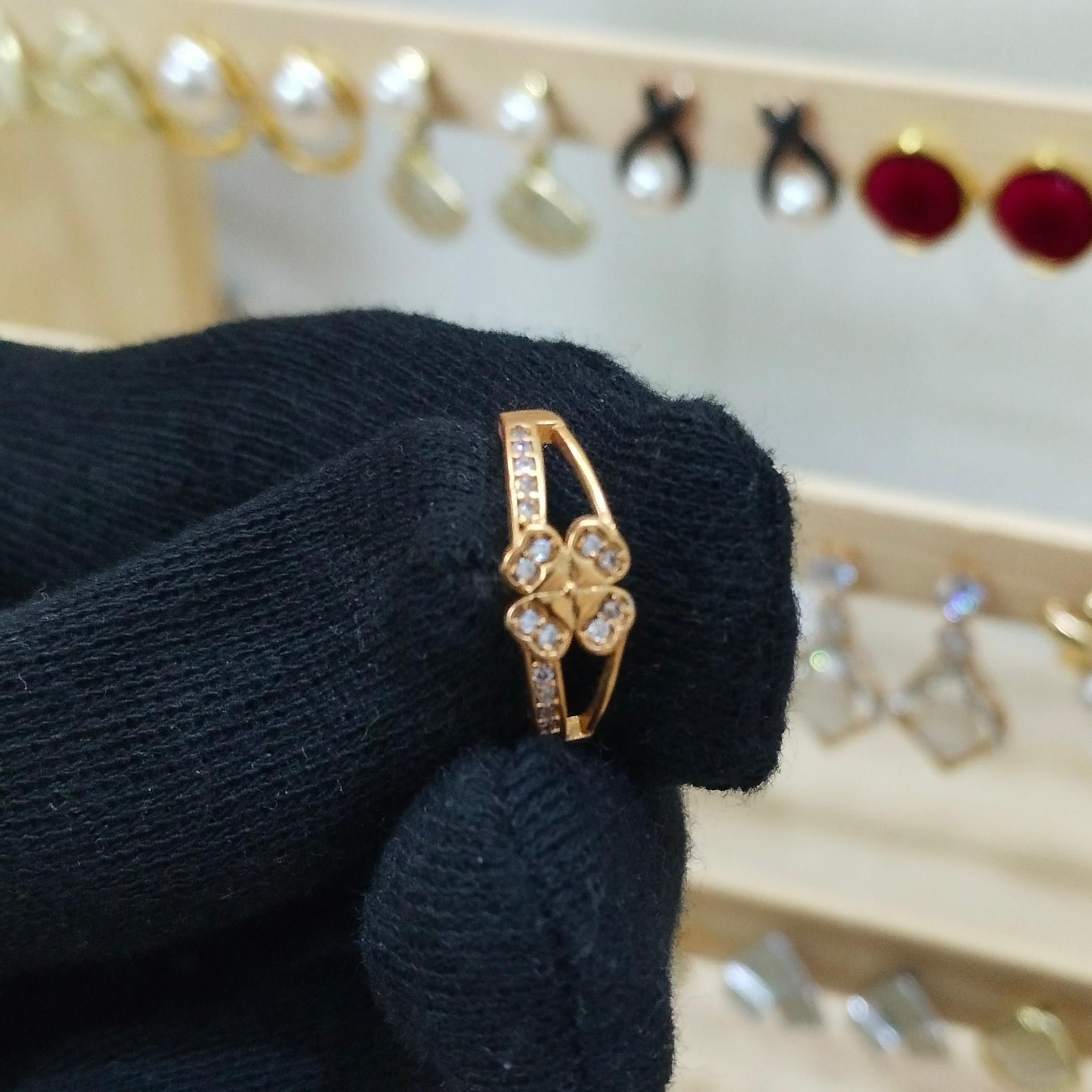 Goldd Crystal Ring - Image 1